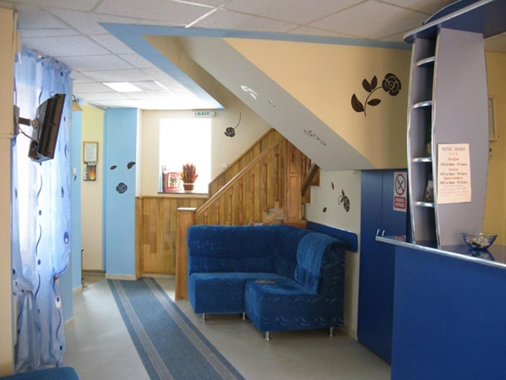 كرايوفا Hostel Sport المظهر الخارجي الصورة